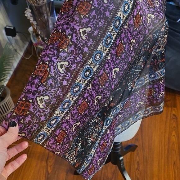 Band of Gypsies Sheer Black and Purple Blouse - Picture 4 of 4